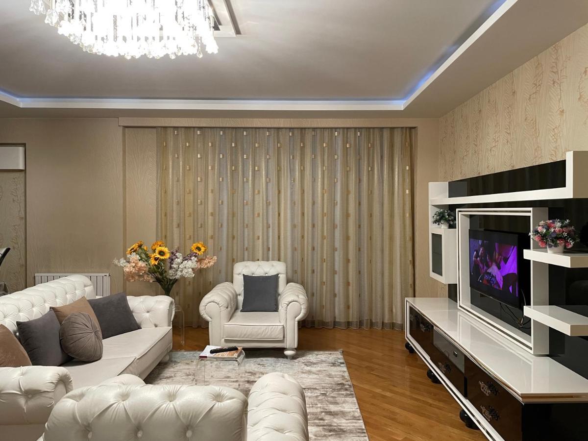 Park Azure Residence Baky Esterno foto