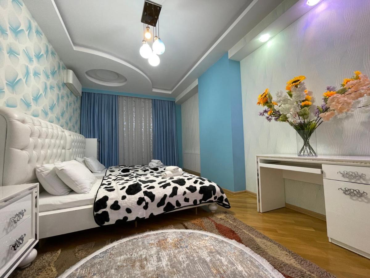 Park Azure Residence Baky Esterno foto