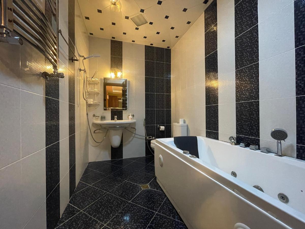 Park Azure Residence Baky Esterno foto