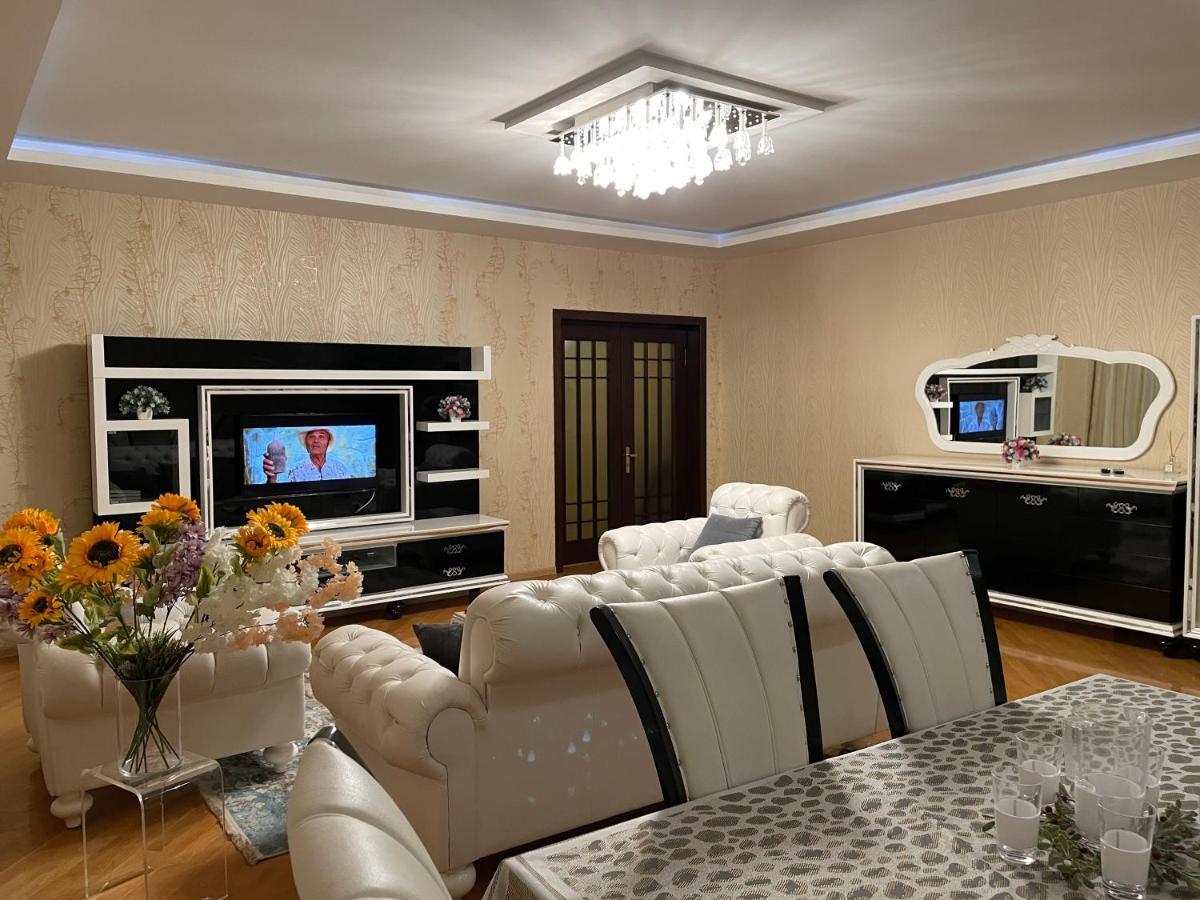 Park Azure Residence Baky Esterno foto