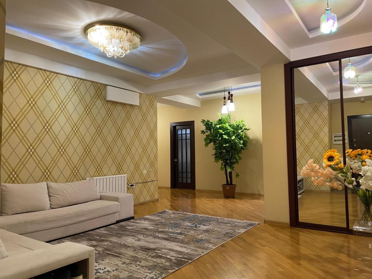 Park Azure Residence Baky Esterno foto