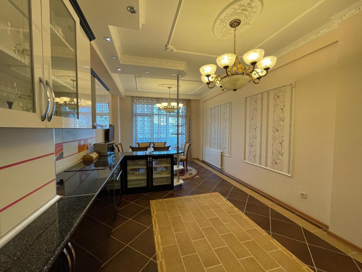 Park Azure Residence Baky Esterno foto